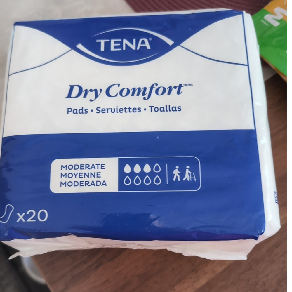 6 PK CASE of Tena Dry Comfort Pads 20 Count